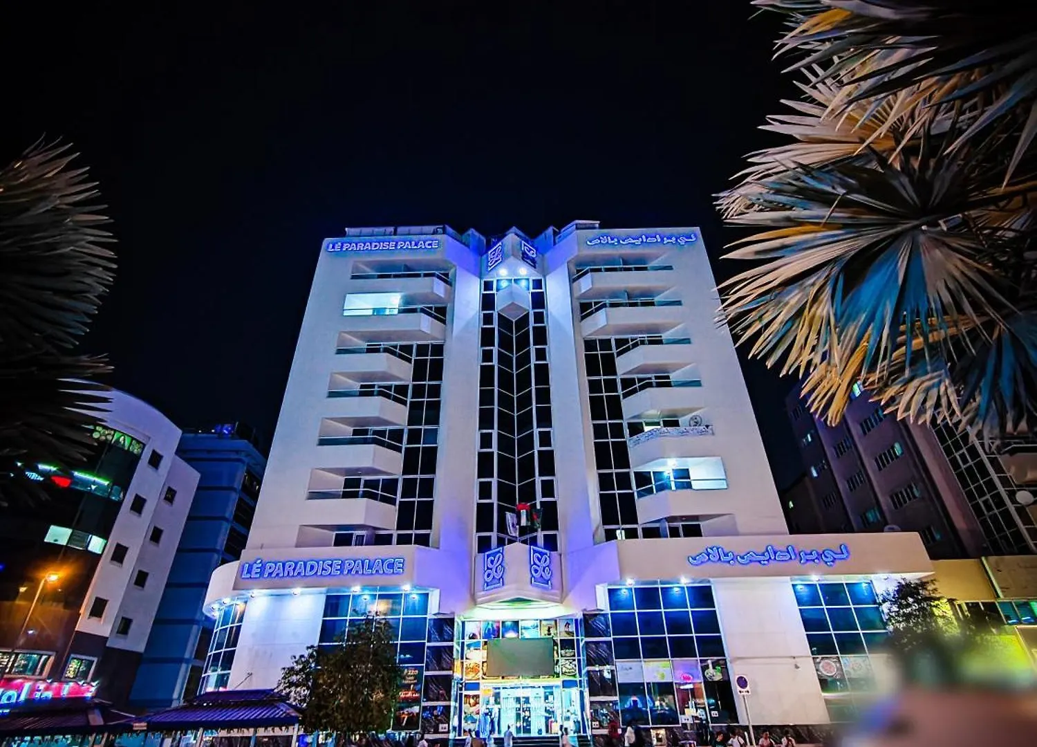 Le Paradise Palace Hotel contacts
